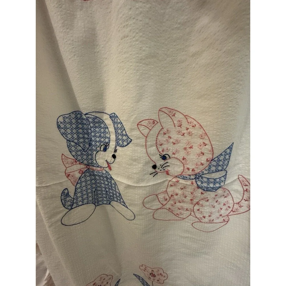 Vintage Homemade Hand Cross Stitch Baby Nursery Crib Bedding Blanket 40x 56 Dogs